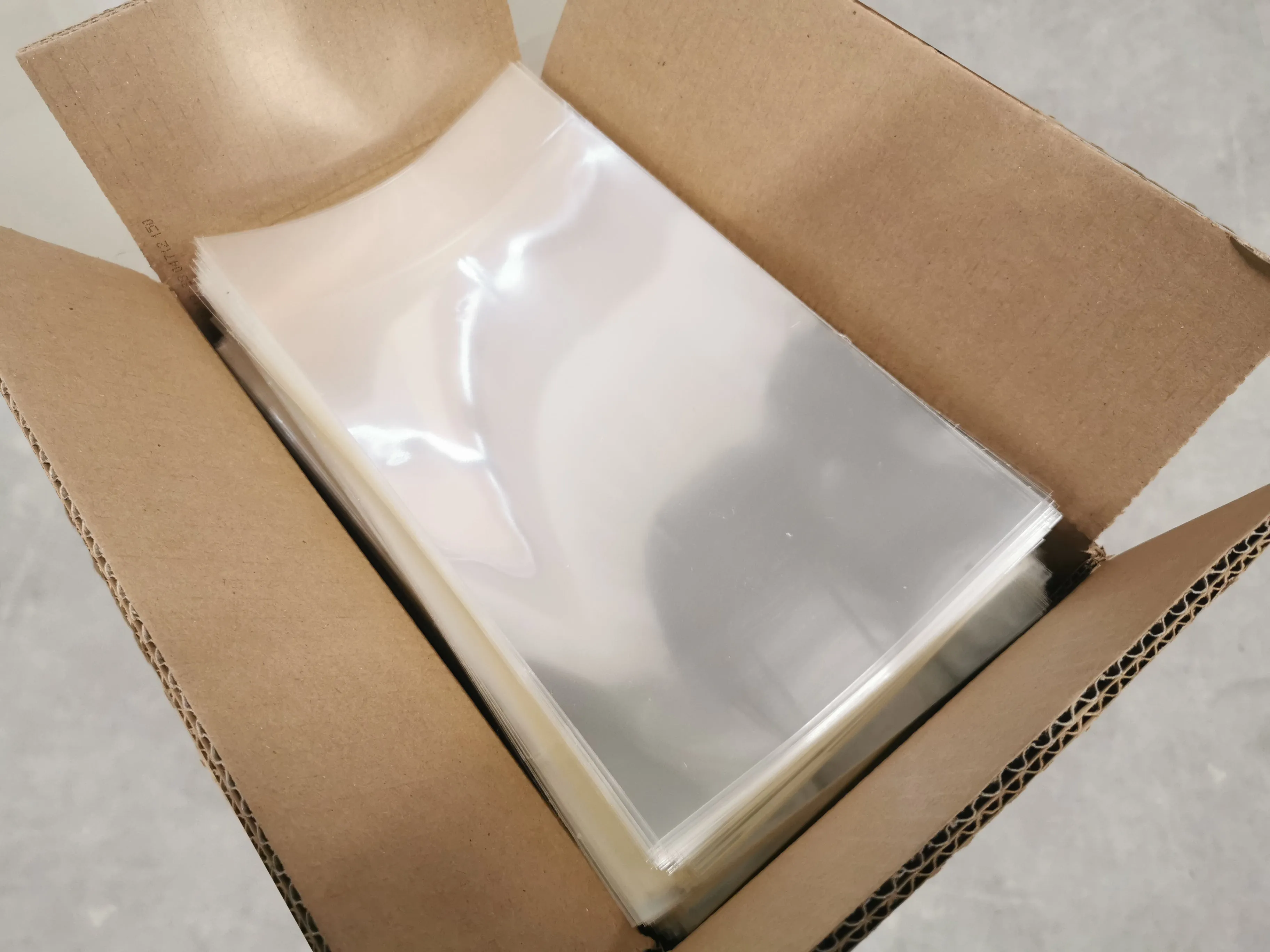 Bulk OPP Current Comic Bags - 1000 Loose Bags Per Case