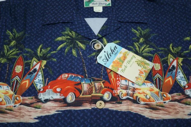 Vintage Style Men's Hawaiian Shirt with Tropical Print