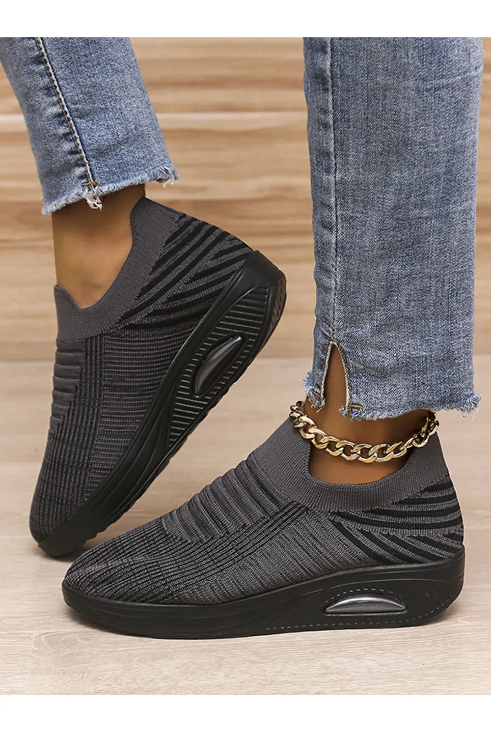 Women Thick Rubber Soled Solid Pattern Modish Autumn Season Comfy Amazing Sneaker Shoes - WSA75081