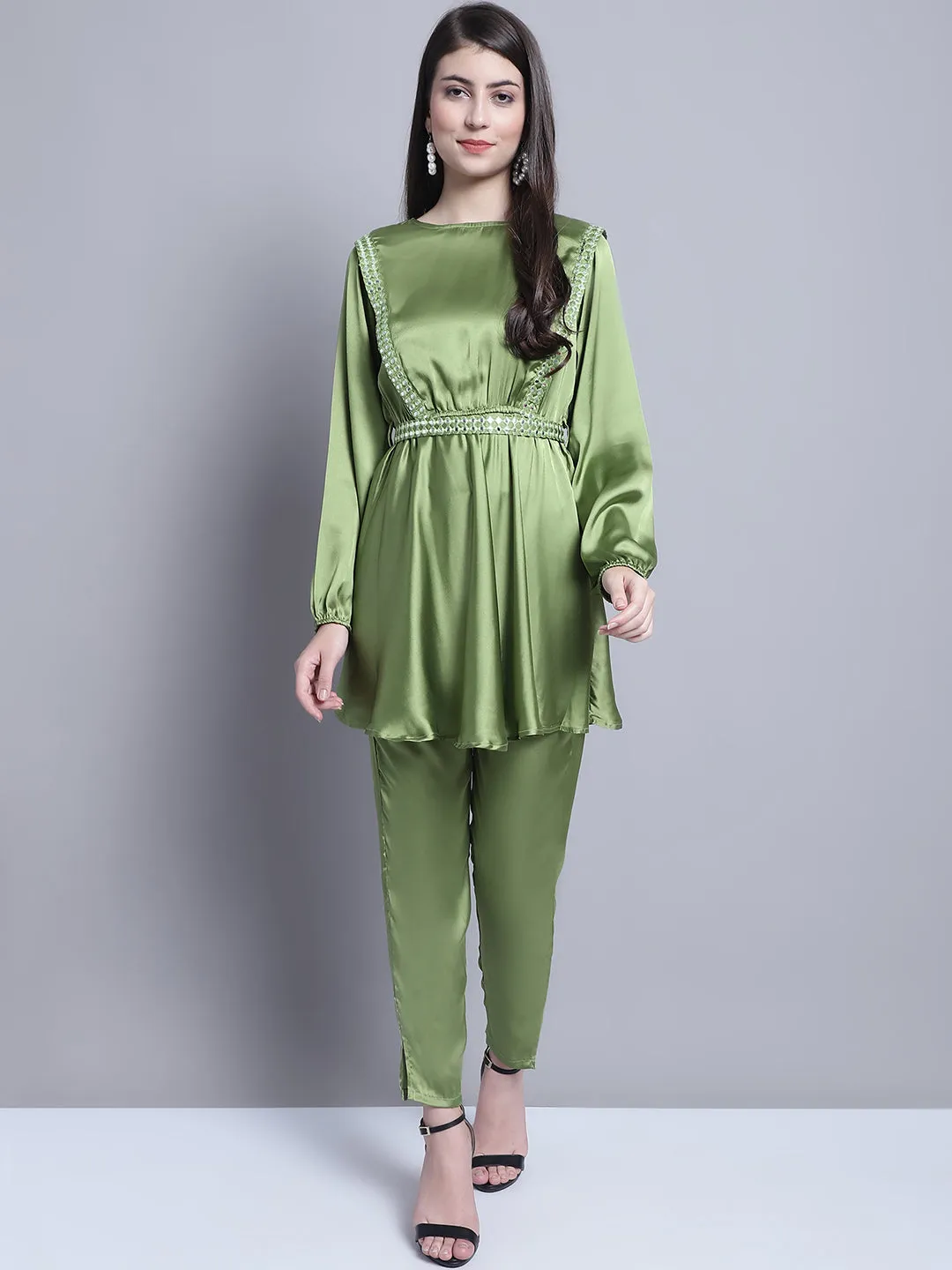 Women'S Embroidered A-Line Top And Trouser With Belt